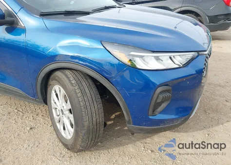 2023 Ford Escape Active z USA, uszkodzony, nr VIN 1FMCU9GN4PUB29204